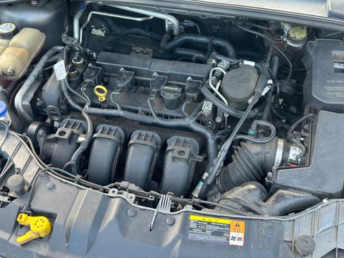 Used 2012 Ford Focus SE image 8