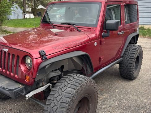 Used 2012 Jeep Wrangler Rubicon w/ Dual Top Group image 9