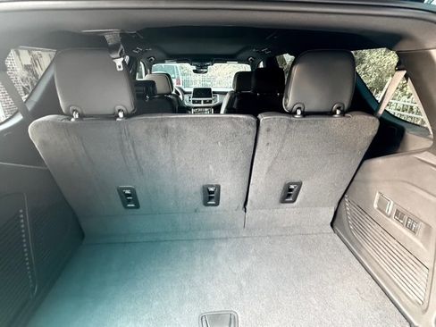 Used 2024 Chevrolet Tahoe Premier w/ Premium Package 2 image 12