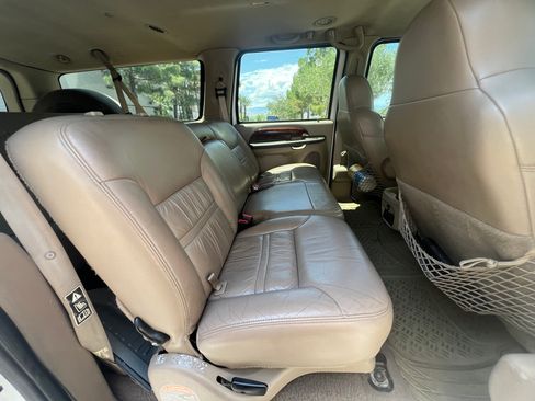 Used 2000 Ford Excursion Limited AWD/4WD image 12