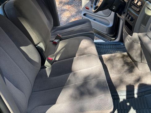 Used 2003 Dodge Ram 1500 Truck SLT image 11