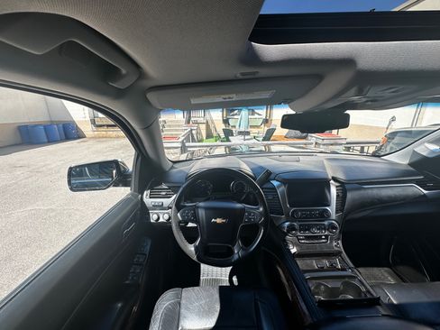 Used 2016 Chevrolet Tahoe LTZ AWD/4WD image 8