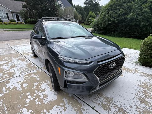 Used 2019 Hyundai Kona Limited FWD image 1