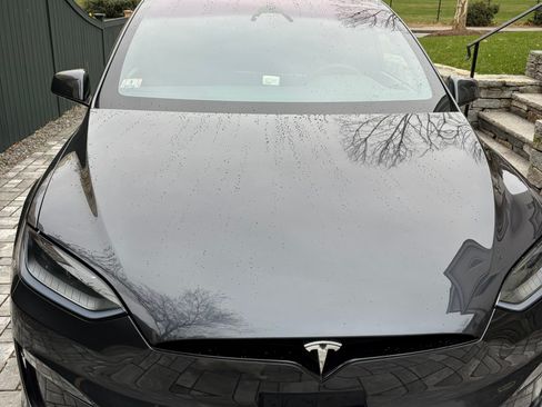 Used 2023 Tesla Model X AWD/4WD image 8