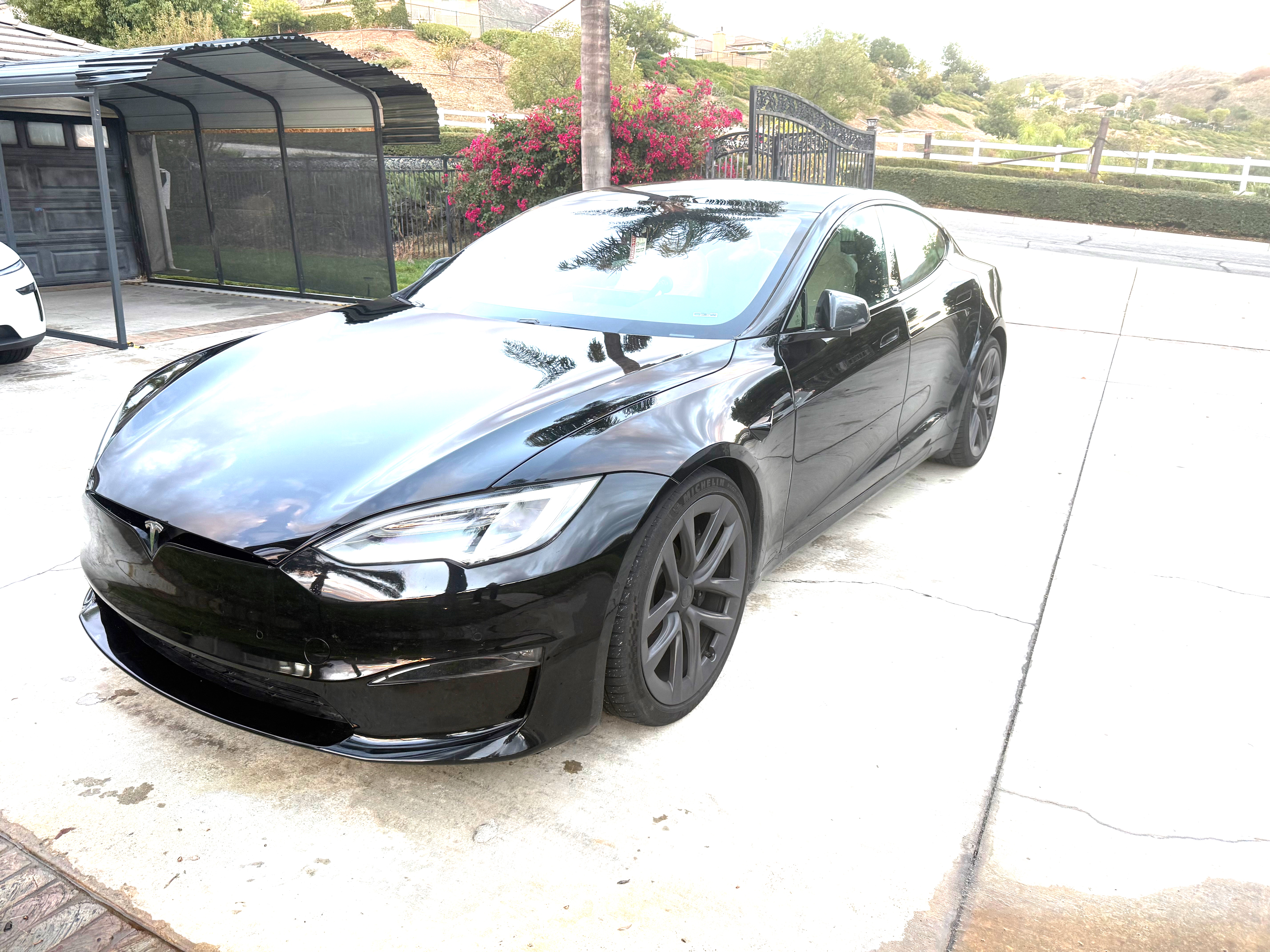 Used 2021 Tesla Model S Long Range AWD/4WD image 1