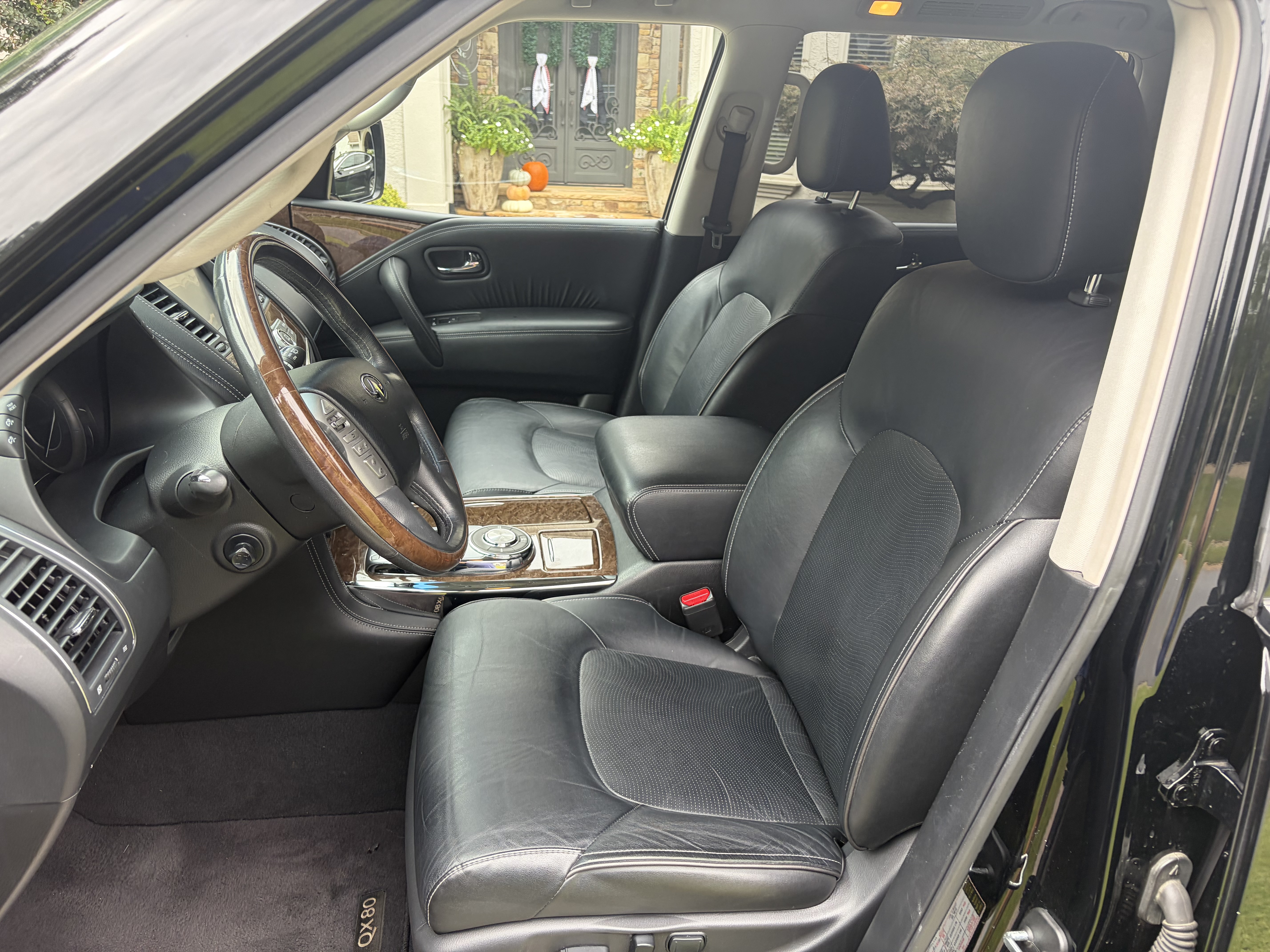 Used 2016 INFINITI QX80 2WD image 9