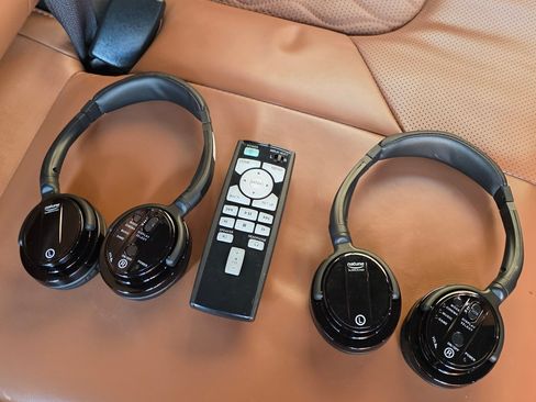 Used 2021 INFINITI QX80 Sensory w/ Cargo Package image 9