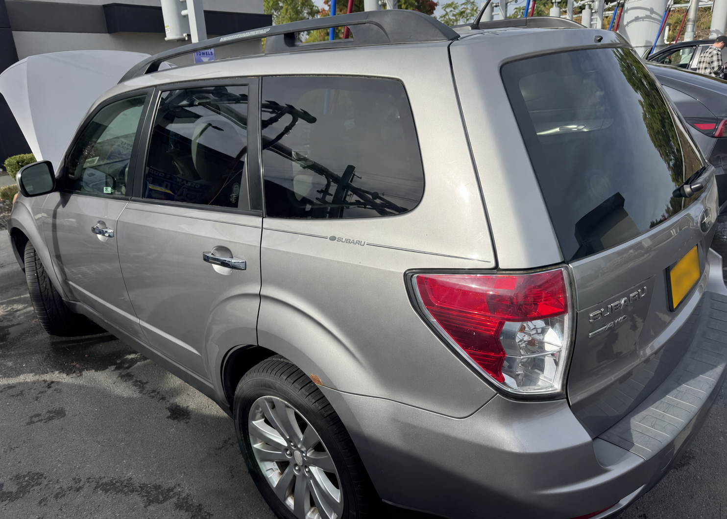 Used 2011 Subaru Forester 2.5X Premium w/ All-Weather Pkg AWD/4WD image 19