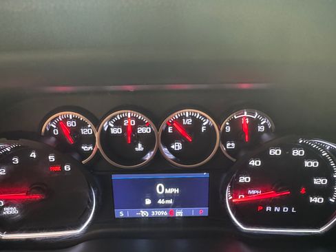 Used 2021 Chevrolet Silverado 1500 LT Trail Boss image 12