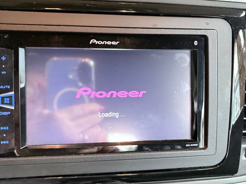 Used 2013 Volkswagen Beetle 2.5 image 10