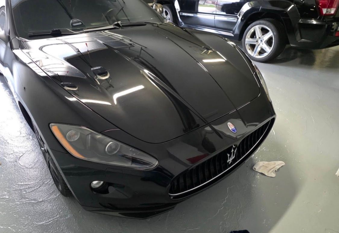 Used 2012 Maserati GranTurismo Sport RWD image 2