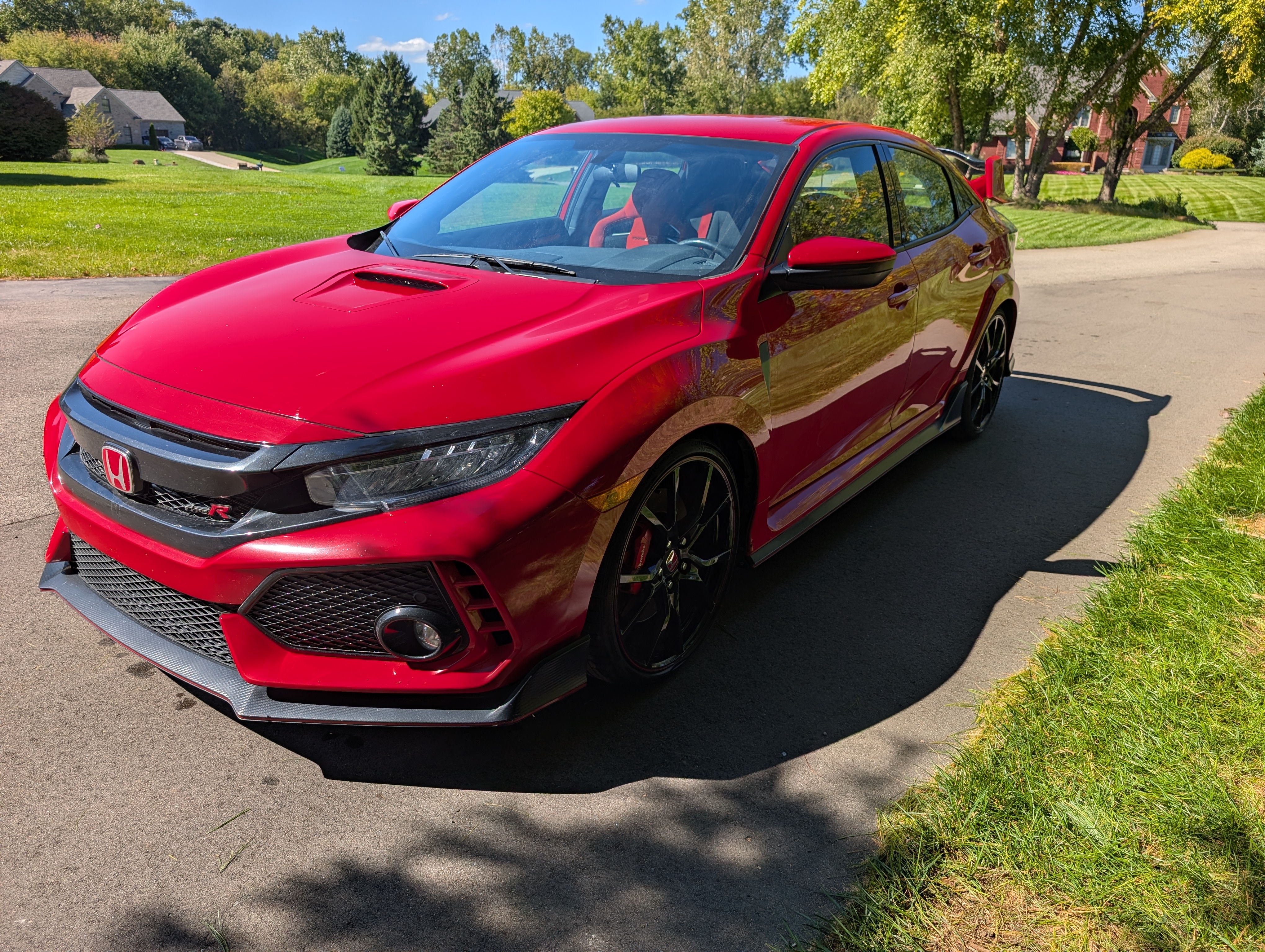 Used 2017 Honda Civic Type R image 11