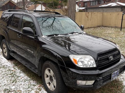 Used 2005 Toyota 4Runner Limited image 2