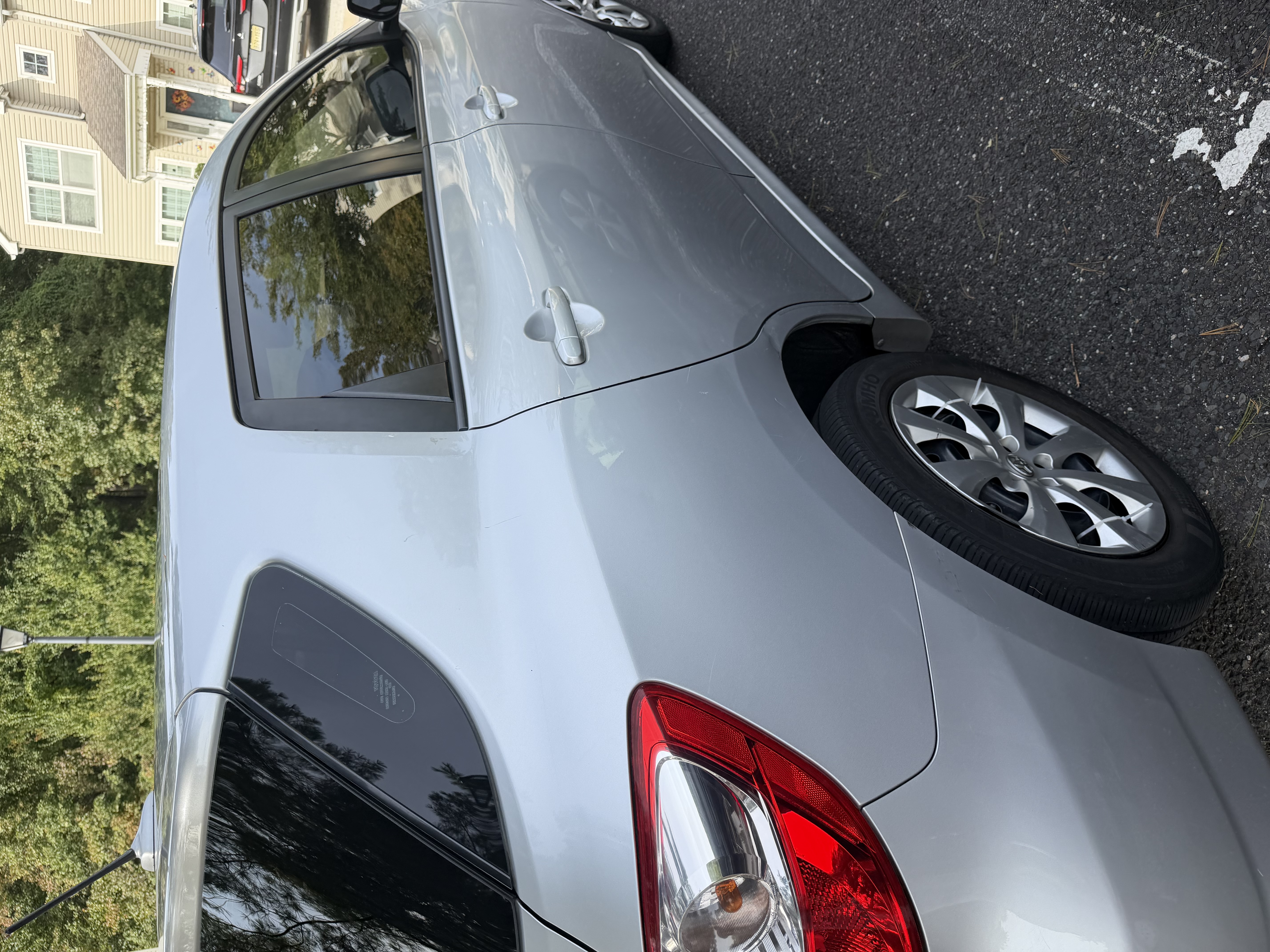 Used 2009 Toyota Matrix S AWD/4WD image 11