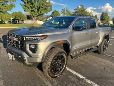 Used 2026 GMC Canyon Elevation w/ Convenience Package AWD/4WD image 1