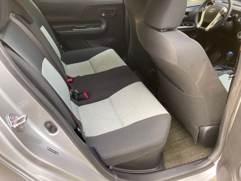 Used 2016 Toyota Prius C Three image 15