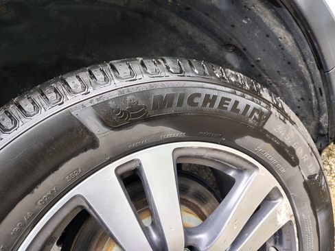 Used 2017 Honda Pilot EX-L image 9