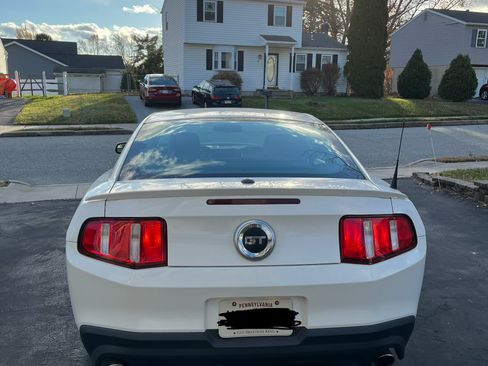 Used 2012 Ford Mustang GT Premium w/ Comfort Pkg image 4