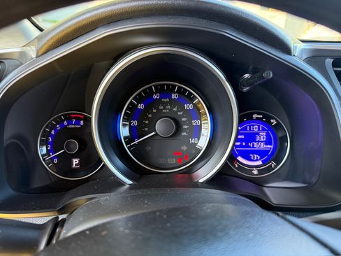 Used 2016 Honda Fit LX image 23