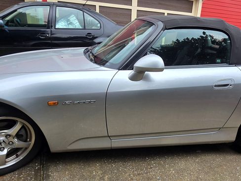 Used 2002 Honda S2000 image 12