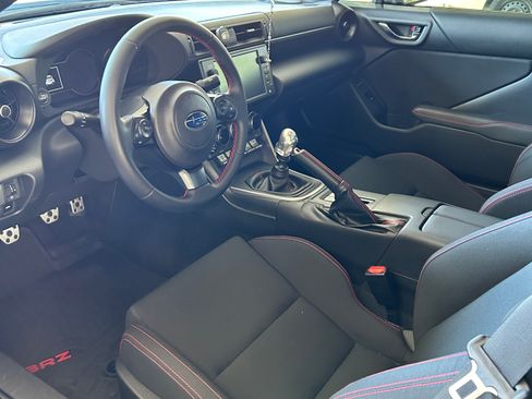 Used 2024 Subaru BRZ Premium image 9