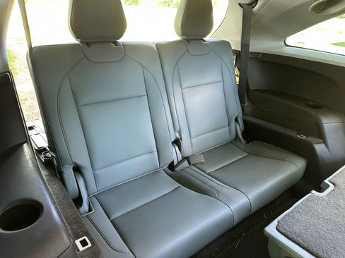 Used 2016 Acura MDX SH-AWD w/ Technology Package image 16