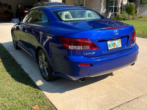 Used 2010 Lexus IS 350C image 11