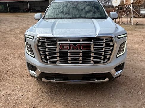 Used 2026 GMC Yukon XL Denali w/ LPO, Floor Liner Package image 2