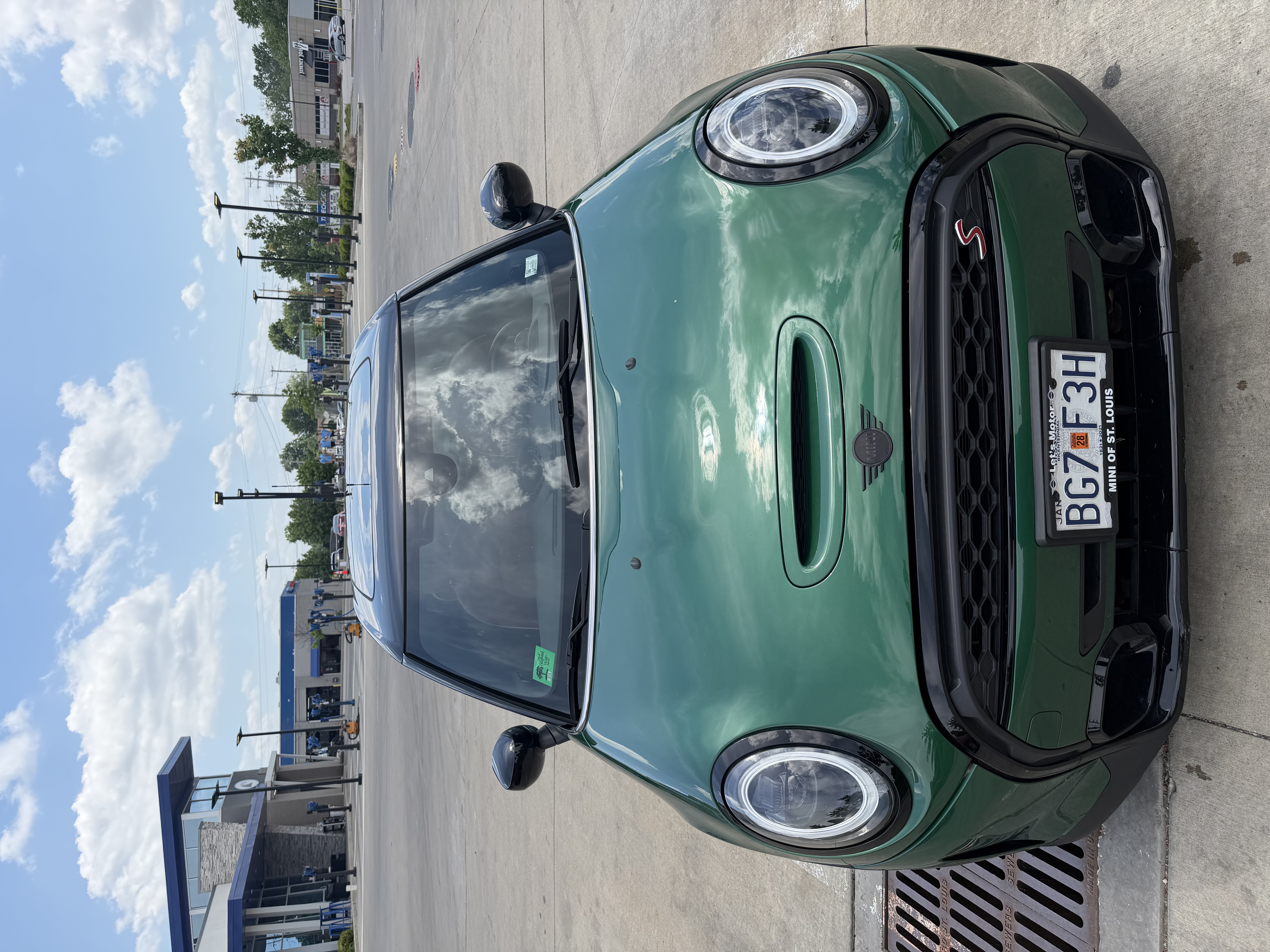 Used 2022 MINI Cooper S FWD image 1