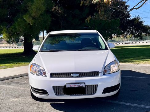 Used 2012 Chevrolet Impala LT image 2