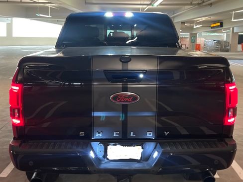 Used 2017 Ford F150 Lariat image 10