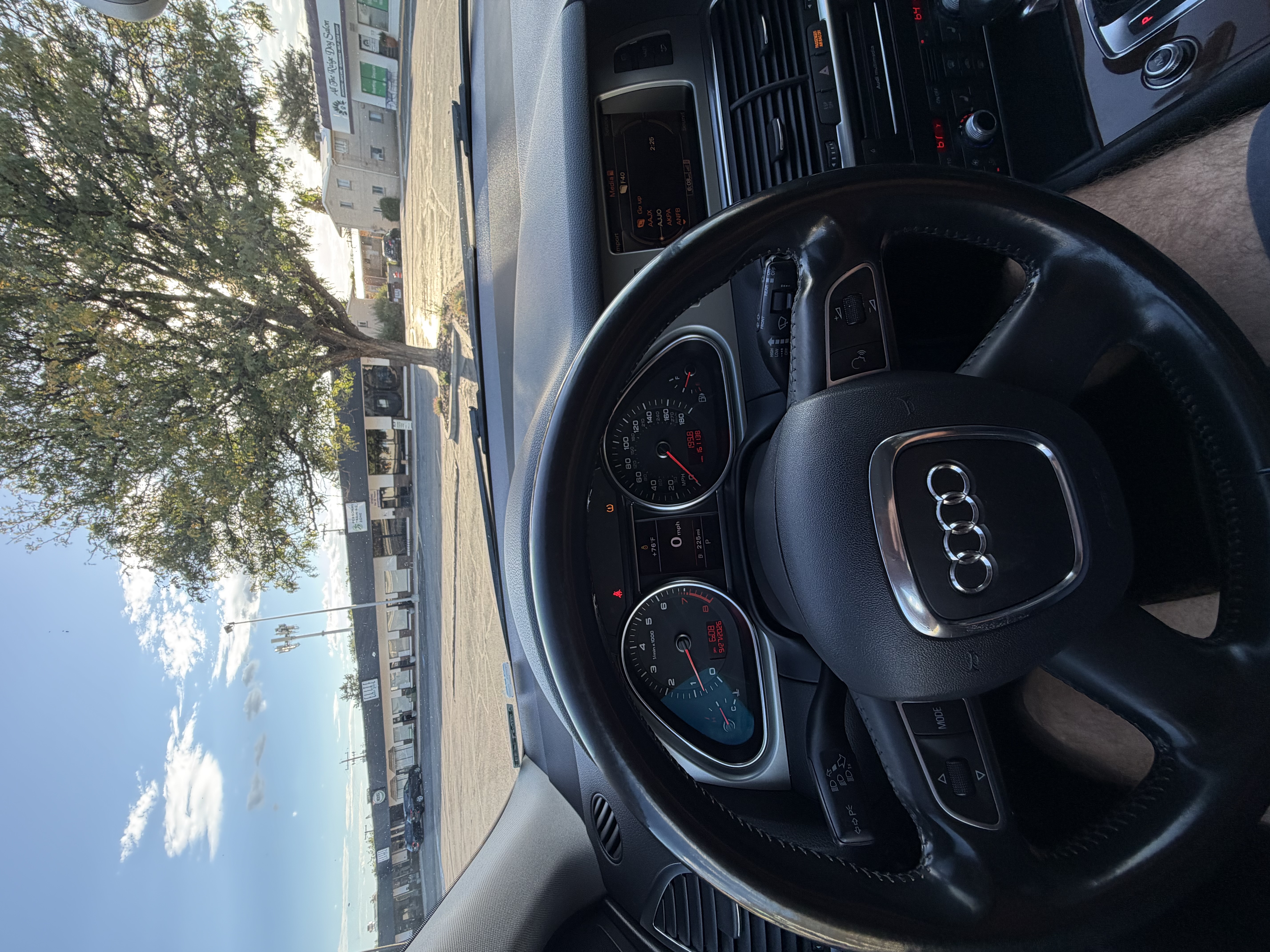 Used 2010 Audi Q7 3.6 Prestige AWD/4WD image 25