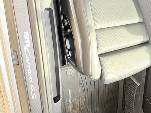 Used 2020 Porsche 911 Carrera 4S image 14