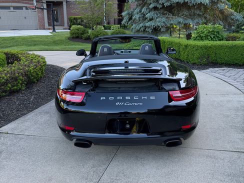 Used 2015 Porsche 911 Carrera image 5
