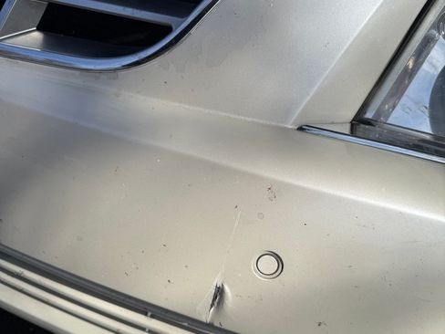 Used 2011 Cadillac DTS Luxury image 6