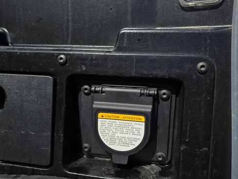 Used 2021 Toyota Tacoma Limited image 12