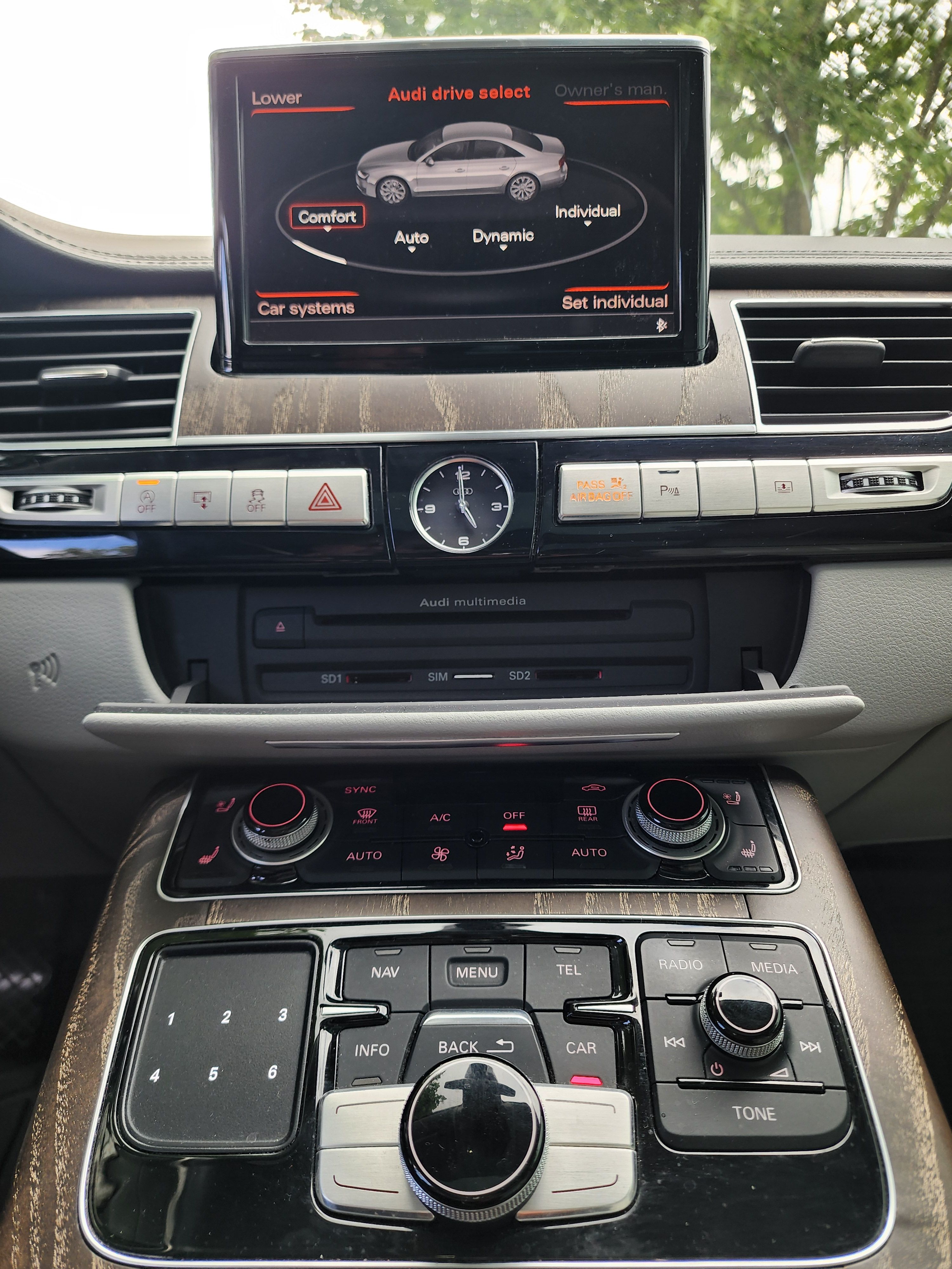 Used 2016 Audi A8 L 4.0T AWD/4WD image 8