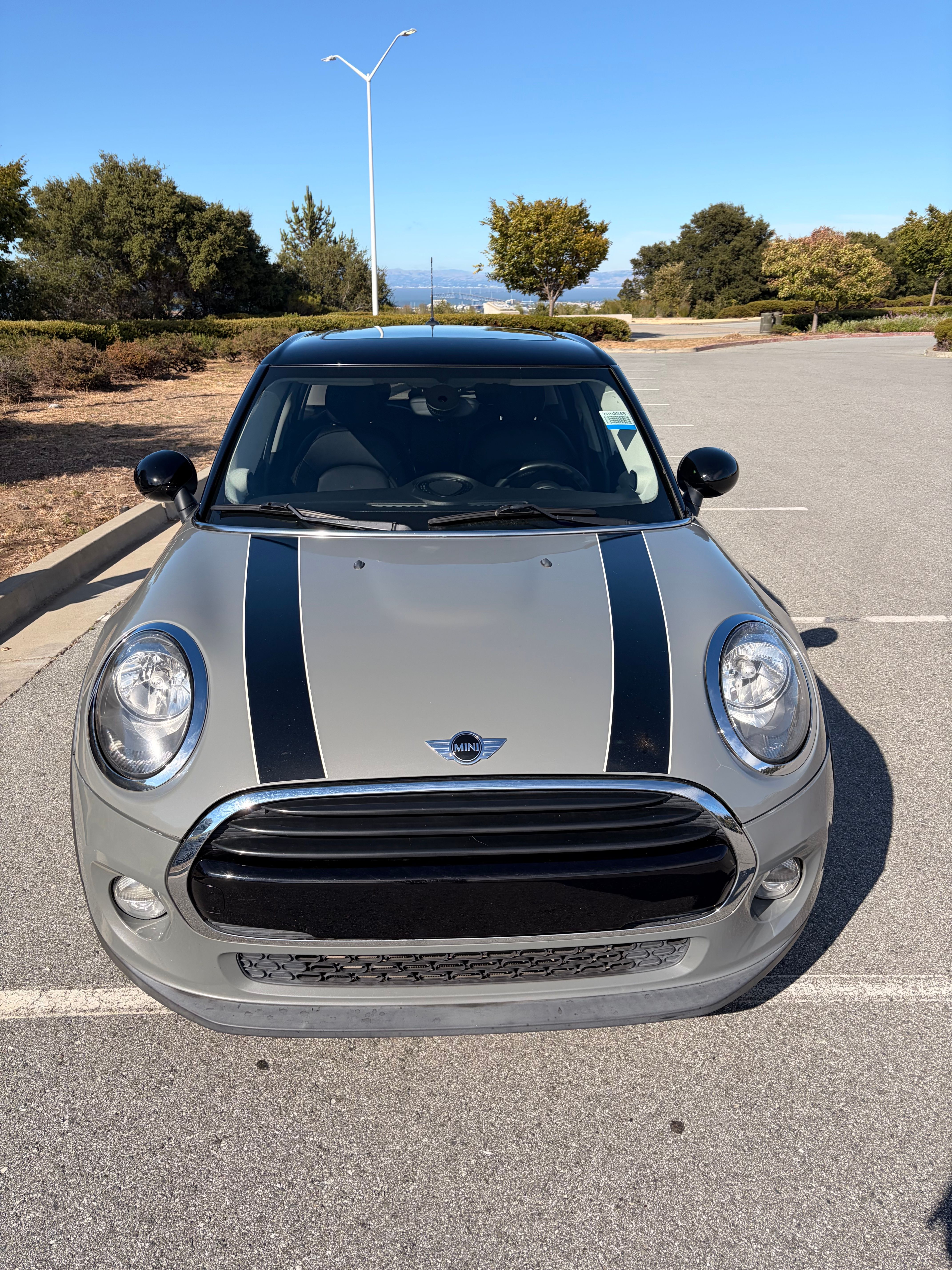 Used 2016 MINI Cooper 4-Door Hardtop FWD image 10