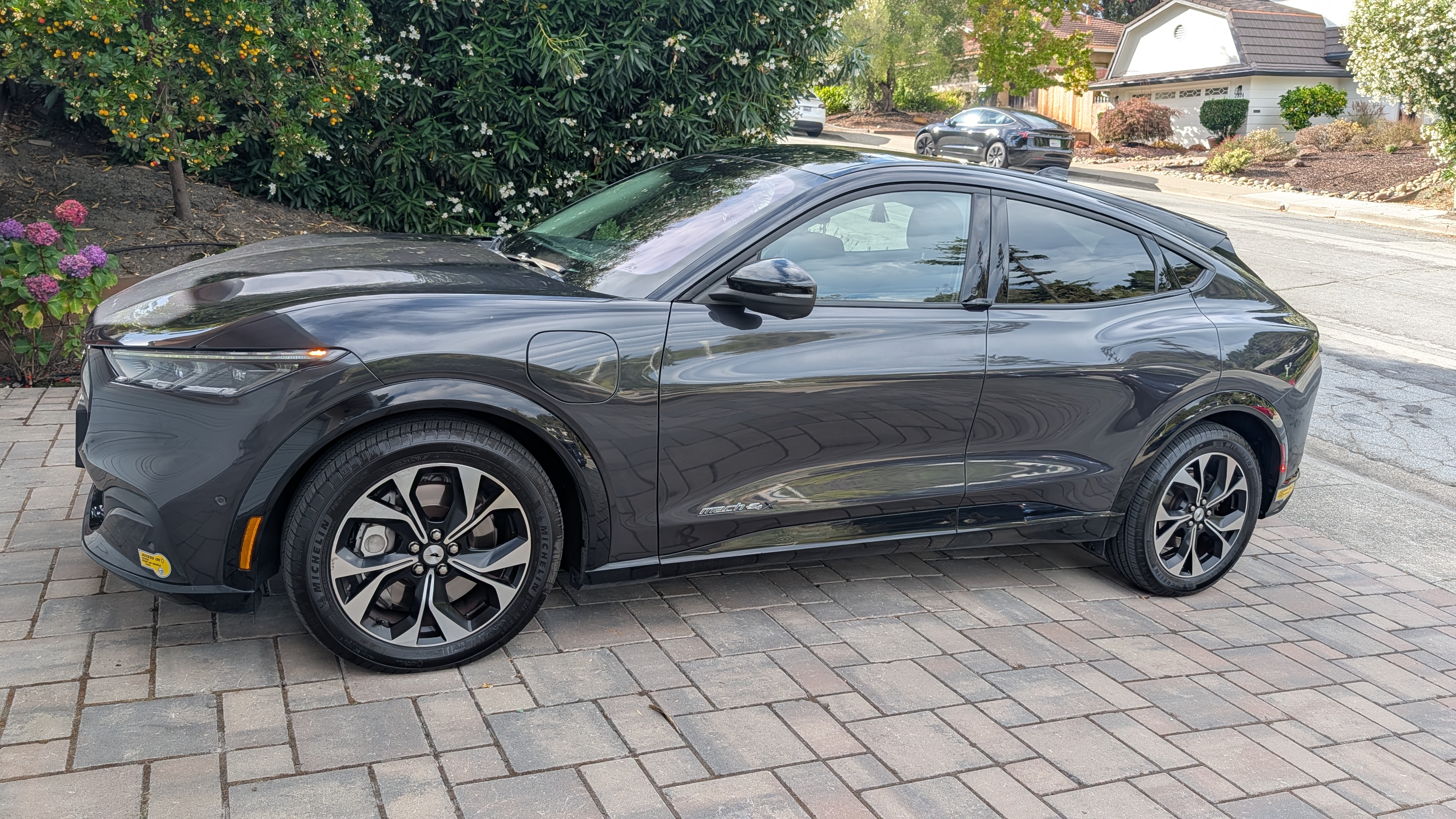 Used 2021 Ford Mustang Mach-E Premium AWD/4WD image 10