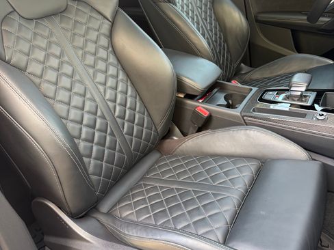 Used 2023 Audi SQ5 Premium Plus image 11