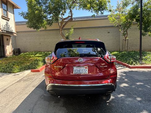 Used 2017 Nissan Murano SV w/ Cargo Package image 5