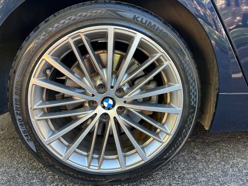 Used 2017 BMW 540i image 9