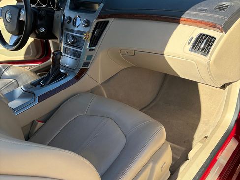 Used 2012 Cadillac CTS Premium RWD image 11
