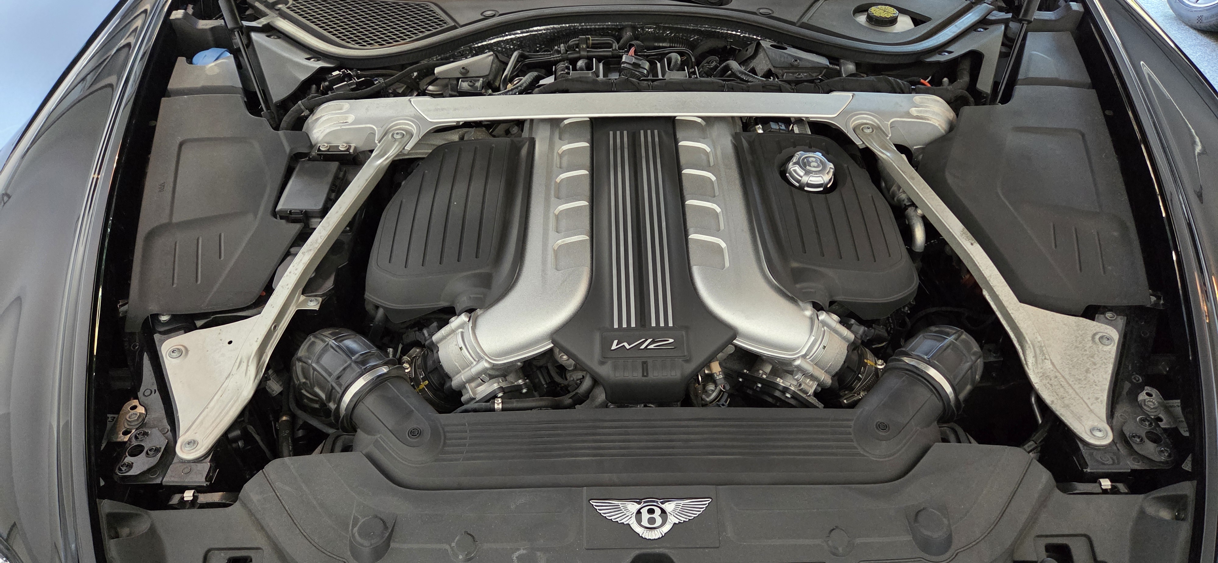 Used 2020 Bentley Continental GT AWD/4WD image 27