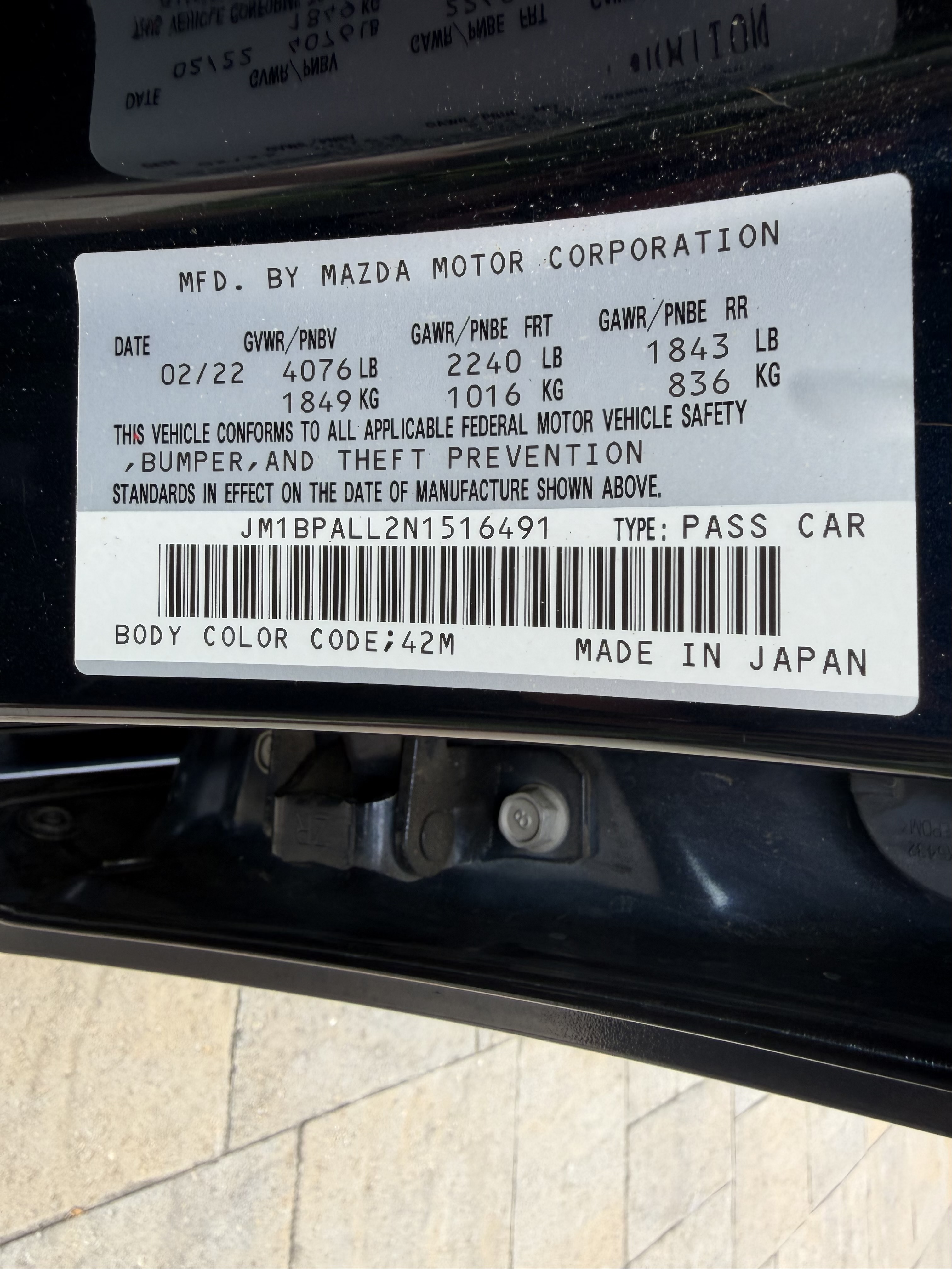Used 2022 MAZDA MAZDA3 s FWD image 2