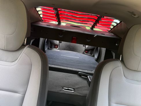 Used 2011 Chevrolet Camaro LT RWD image 16