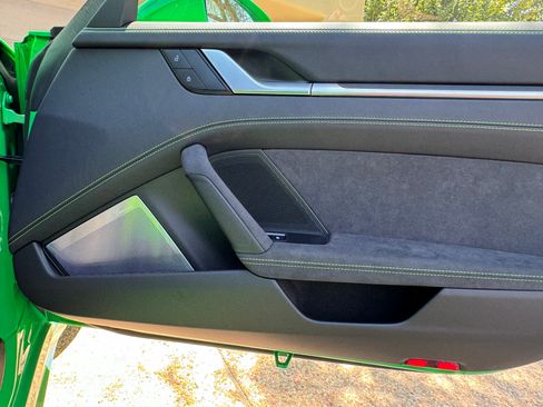 Used 2023 Porsche 911 Coupe image 13