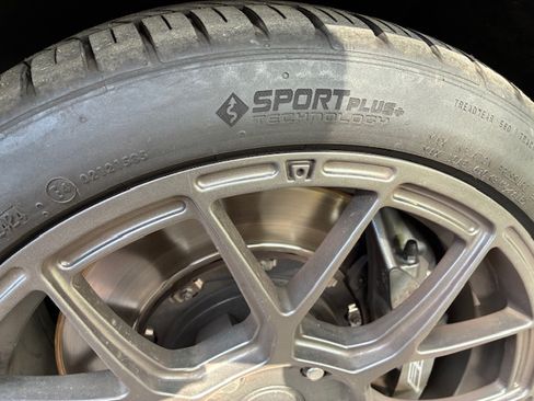 Used 2017 Cadillac ATS V w/ Luxury Package image 11