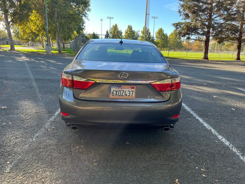 Used 2013 Lexus ES 350 350 Sedan 4D image 4