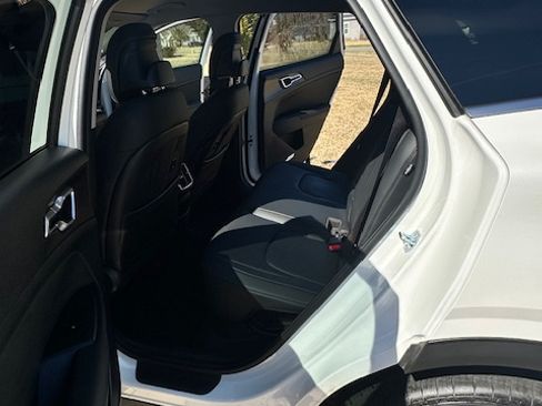 Used 2026 Kia Sportage EX image 11